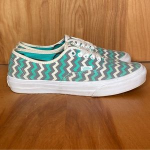 Womens 7.5 Vans Off The Wall Low Sneakers Green White SEF0057